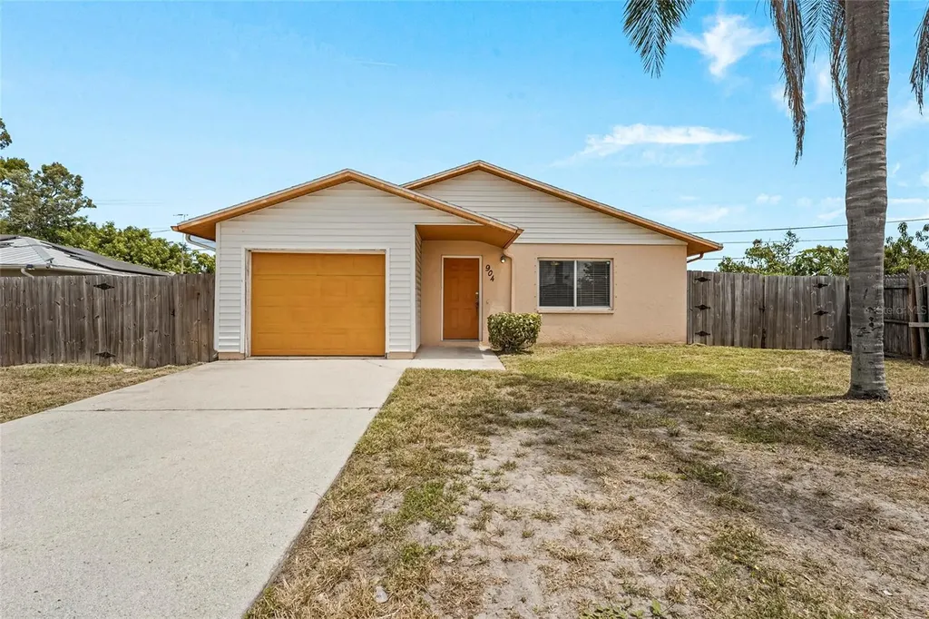 904 16th Street E Palmetto FL 34221