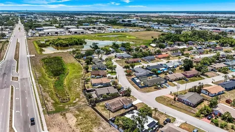 904 16th Street E Palmetto FL 34221