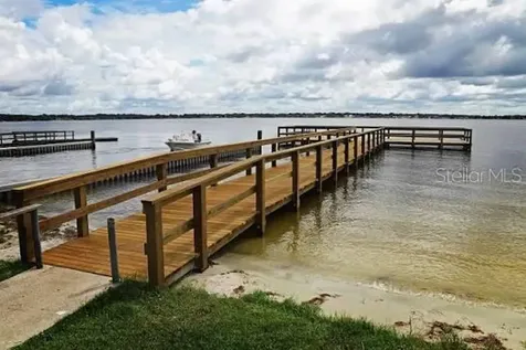 124 Bishop Street Auburndale FL 33823