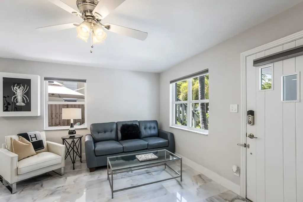 161 Golden Gate Point Sarasota FL 34236