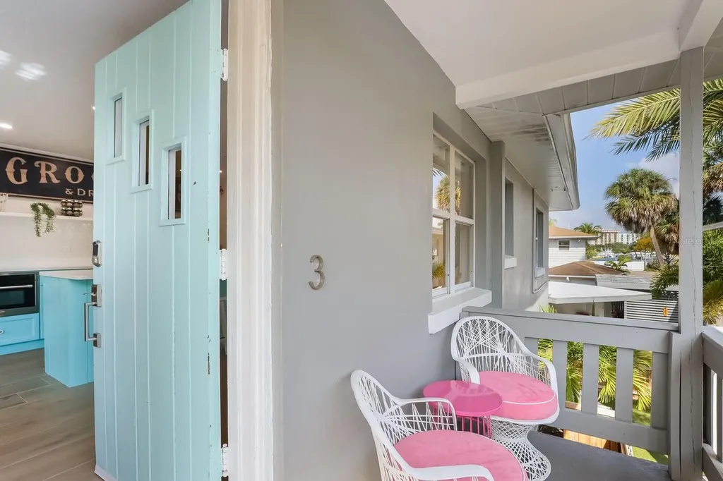 161 Golden Gate Point Sarasota FL 34236