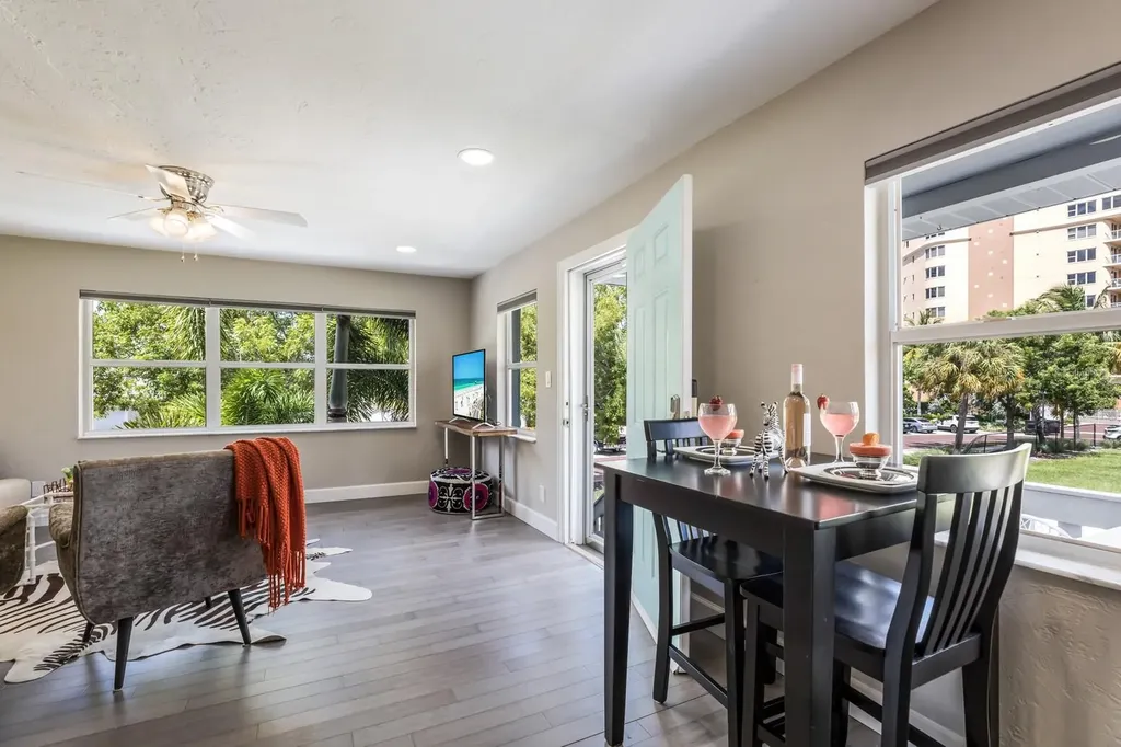 161 Golden Gate Point Sarasota FL 34236