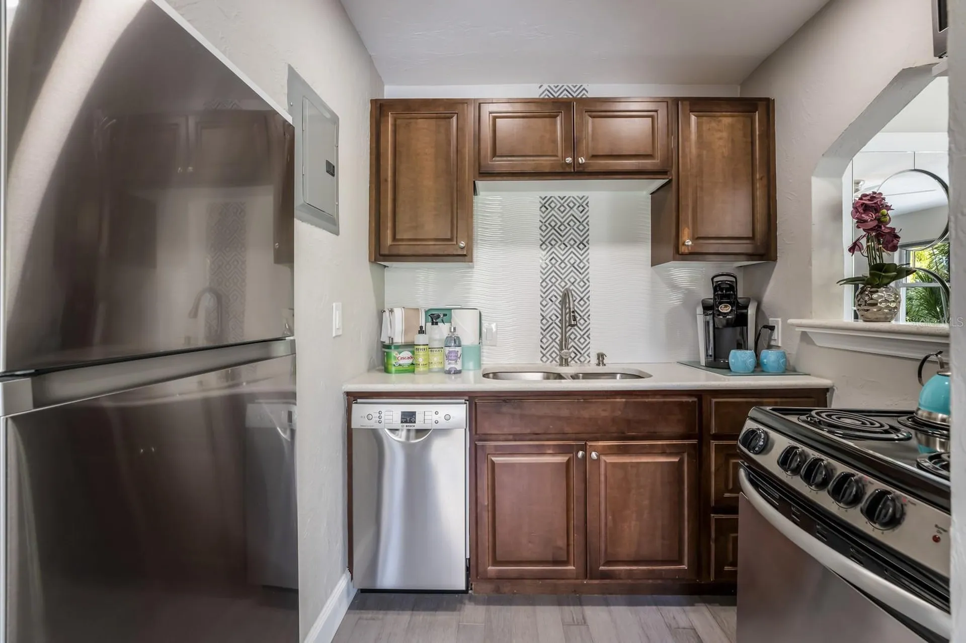 161 Golden Gate Point Sarasota FL 34236