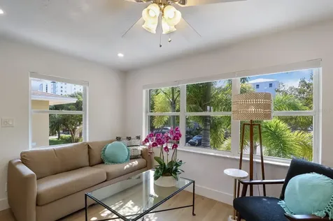 161 Golden Gate Point Sarasota FL 34236
