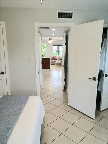 161 Golden Gate Point Sarasota FL 34236