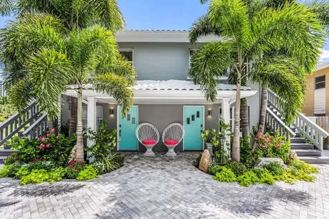 161 Golden Gate Point Sarasota FL 34236