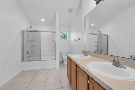 870 Ashworth Overlook Drive Apopka FL 32712