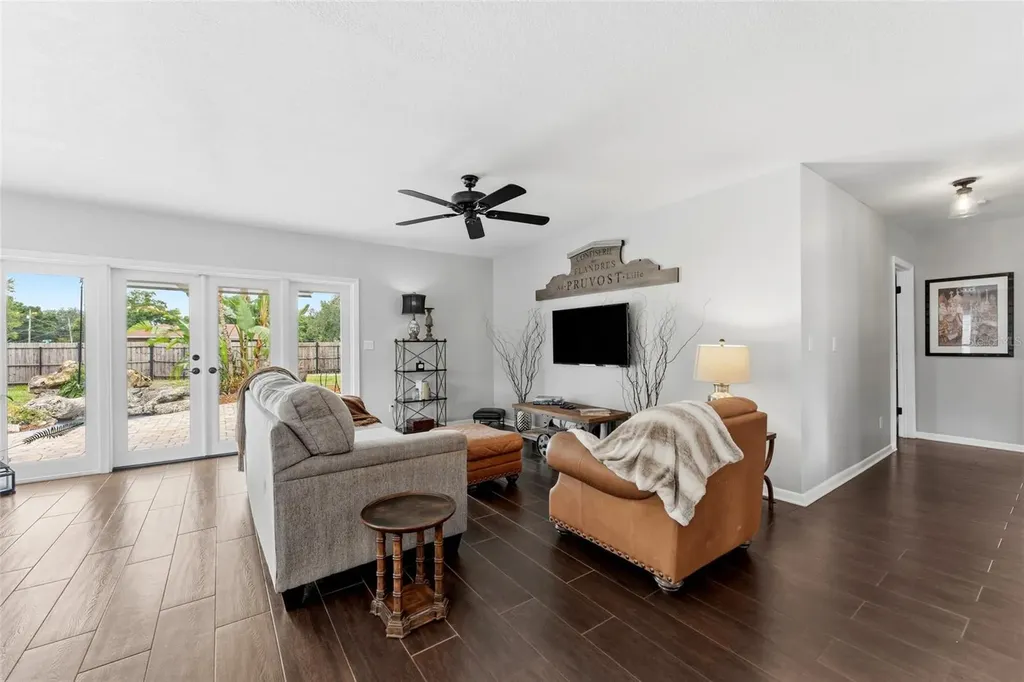 7202 Spring Valley Drive Tampa FL 33615