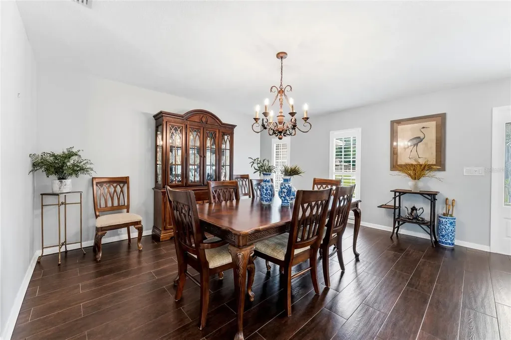 7202 Spring Valley Drive Tampa FL 33615