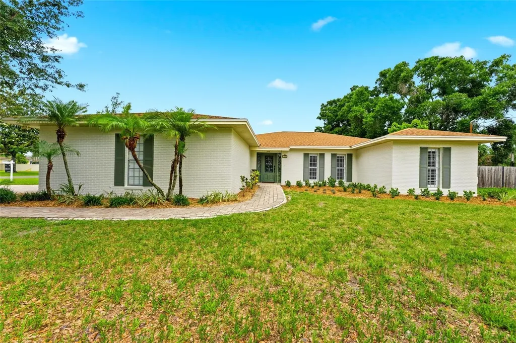 7202 Spring Valley Drive Tampa FL 33615