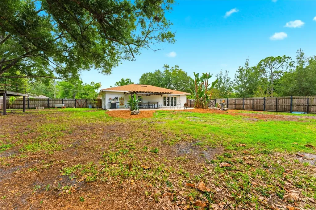 7202 Spring Valley Drive Tampa FL 33615