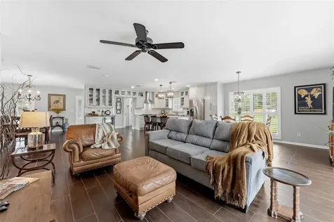 7202 Spring Valley Drive Tampa FL 33615