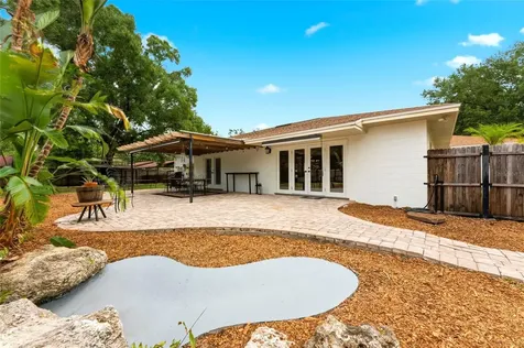 7202 Spring Valley Drive Tampa FL 33615