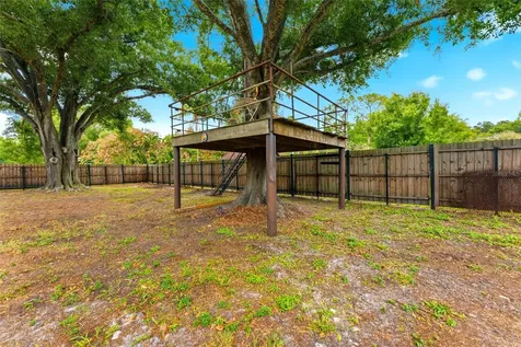 7202 Spring Valley Drive Tampa FL 33615