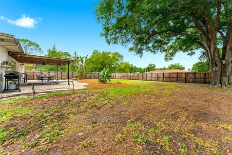 7202 Spring Valley Drive Tampa FL 33615