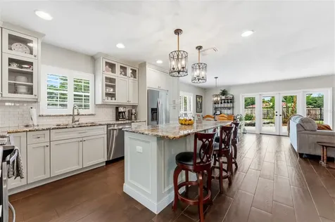 7202 Spring Valley Drive Tampa FL 33615