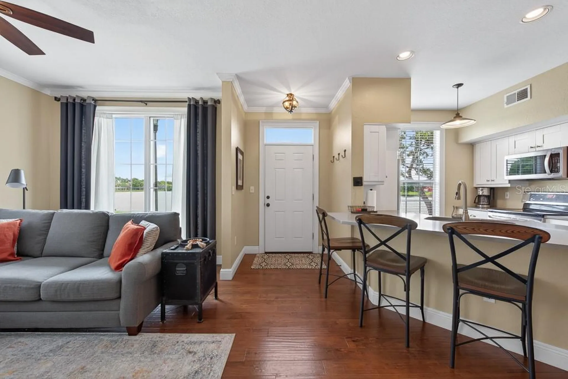 9356 Lake Chase Island Way Tampa FL 33626