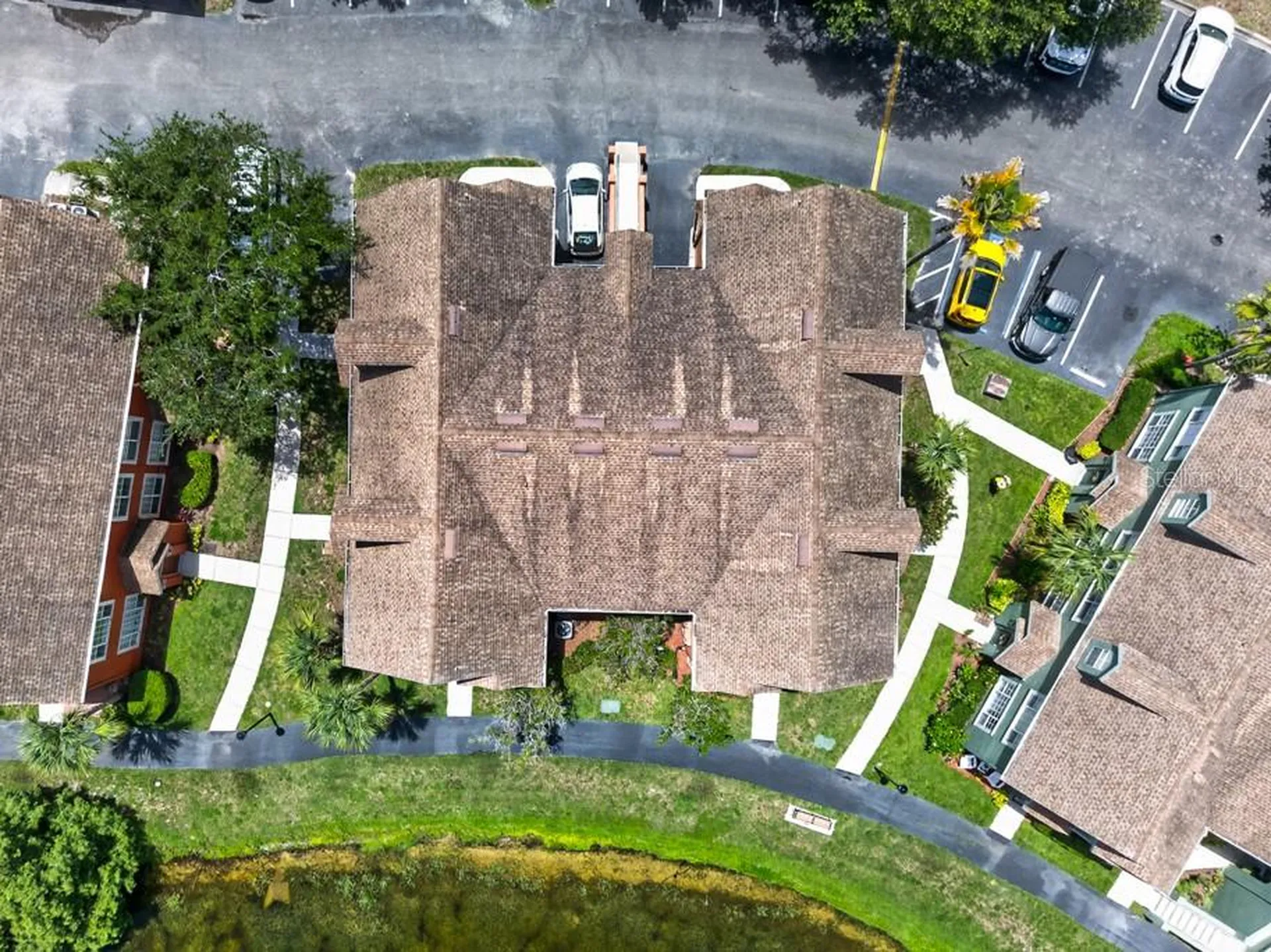 9356 Lake Chase Island Way Tampa FL 33626