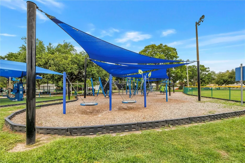 5213 Tangerine Avenue S Gulfport FL 33707