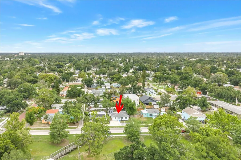 5213 Tangerine Avenue S Gulfport FL 33707