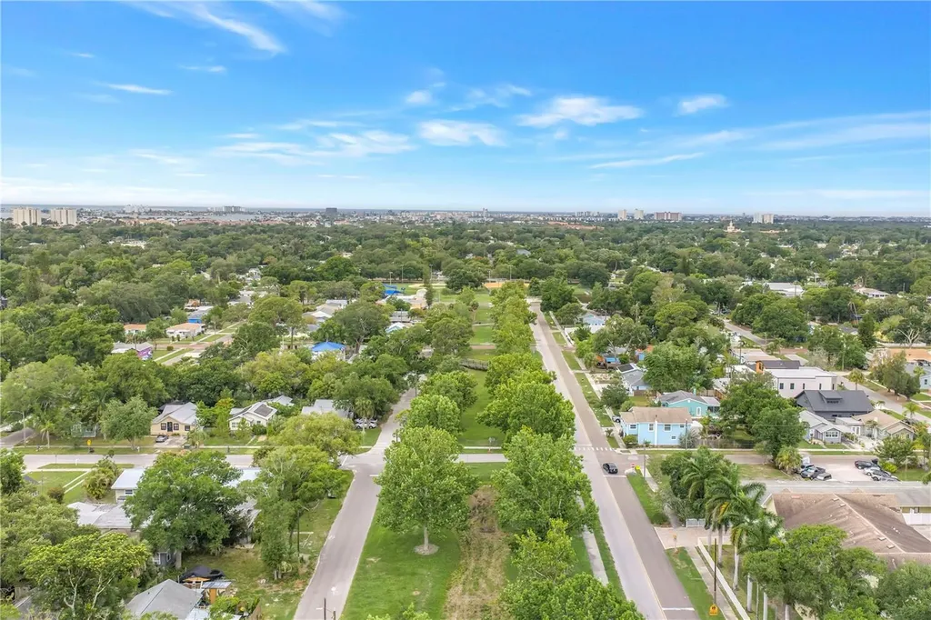 5213 Tangerine Avenue S Gulfport FL 33707