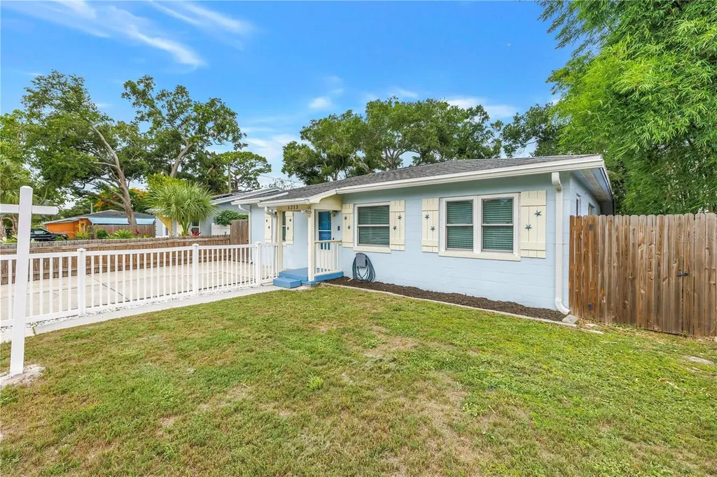 5213 Tangerine Avenue S Gulfport FL 33707