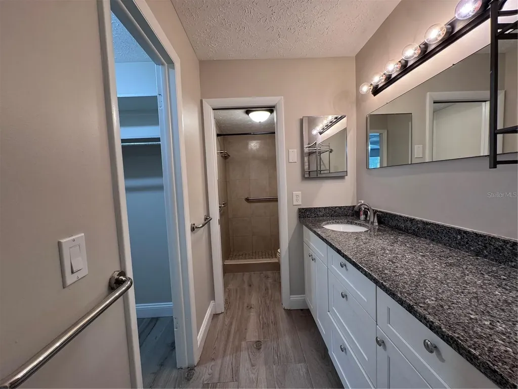 4380 Lake Underhill Road Orlando FL 32803
