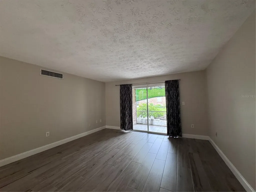 4380 Lake Underhill Road Orlando FL 32803