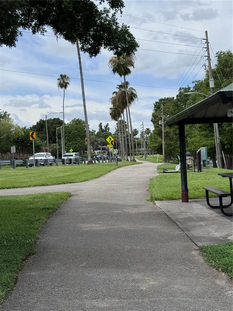 4380 Lake Underhill Road Orlando FL 32803