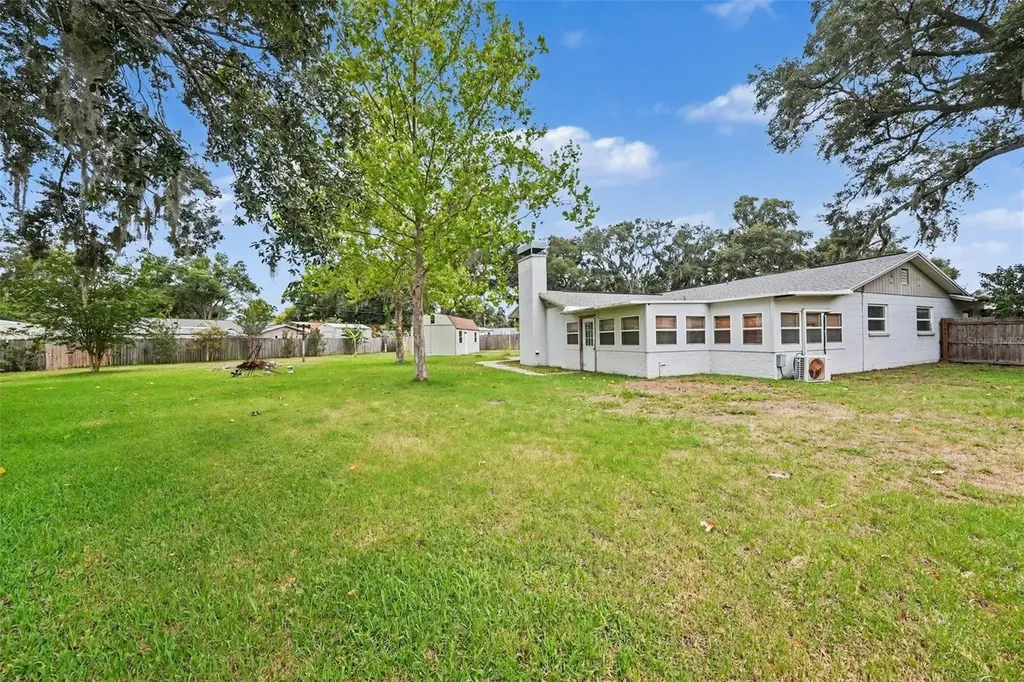 411 Merlin Court Brandon FL 33510