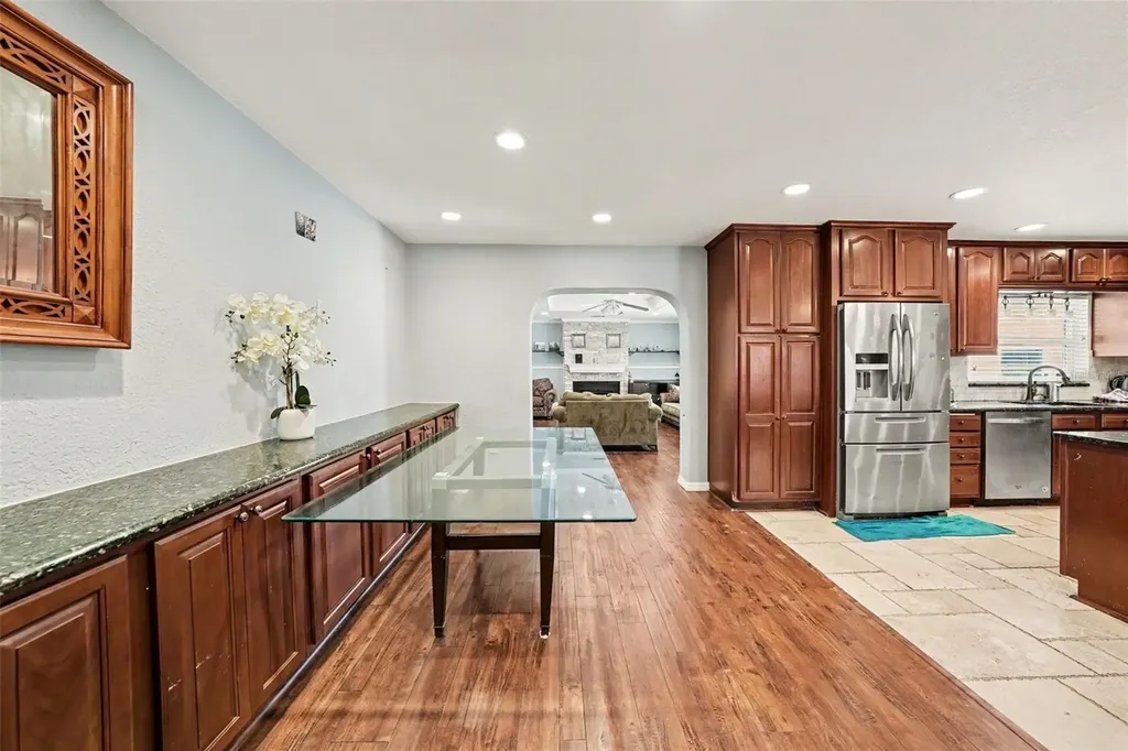 411 Merlin Court Brandon FL 33510