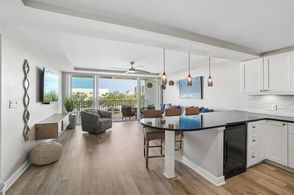 223 Island Way Clearwater Beach FL 33767