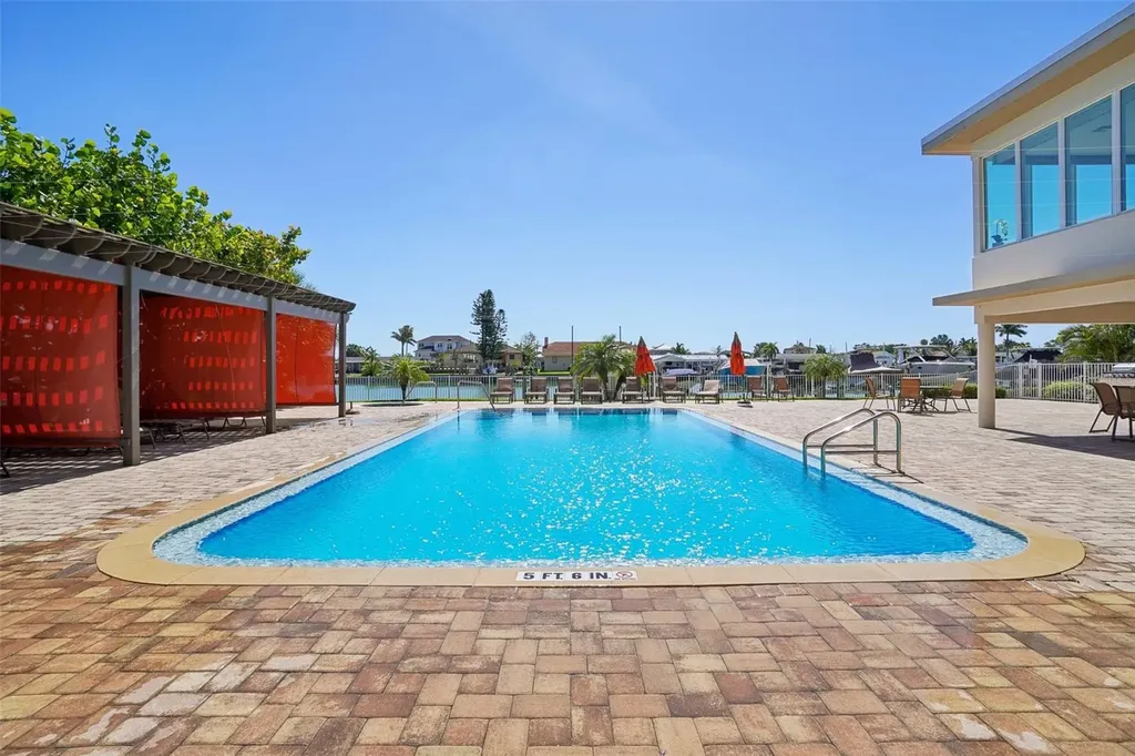 223 Island Way Clearwater Beach FL 33767