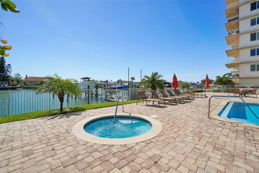 223 Island Way Clearwater Beach FL 33767