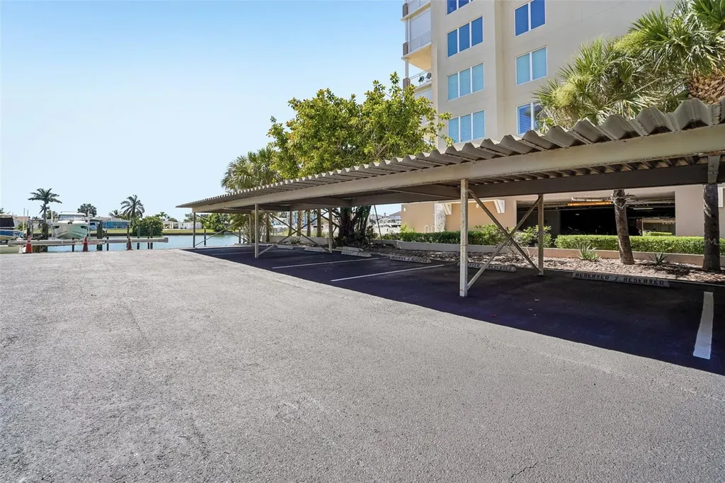 223 Island Way Clearwater Beach FL 33767