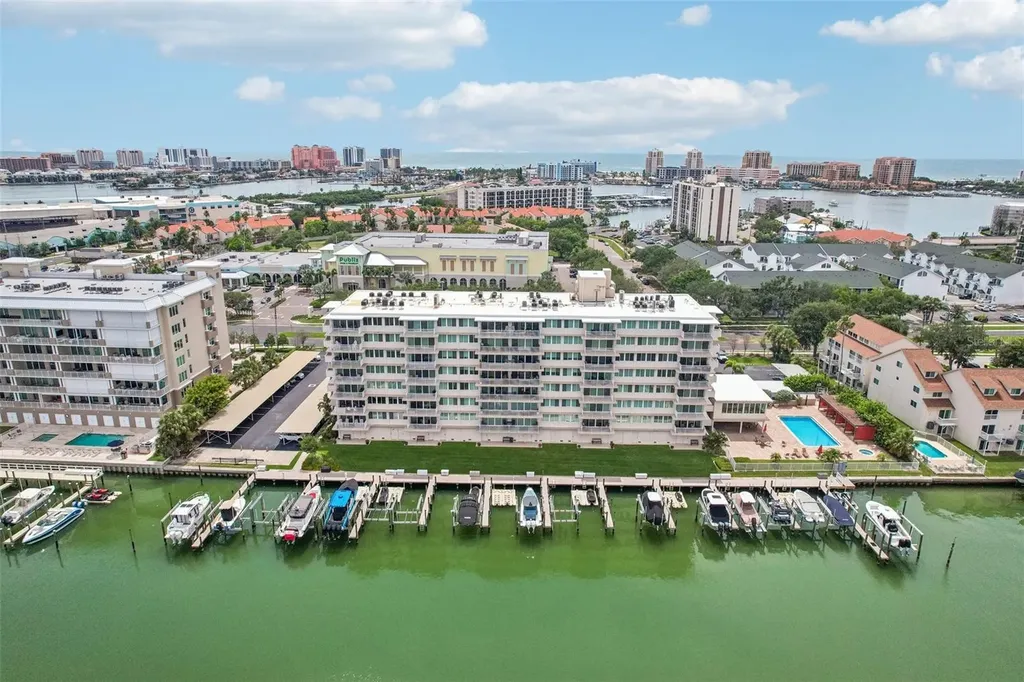 223 Island Way Clearwater Beach FL 33767