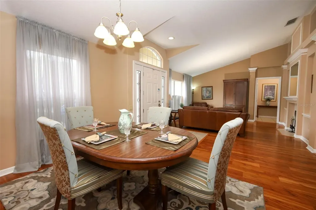 8 Roseberry Court Ocoee FL 34761
