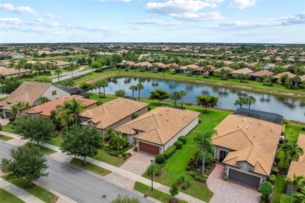 13825 Rinuccio Street Venice FL 34293
