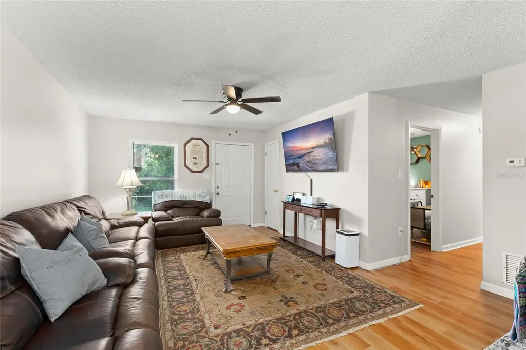 2710 W County Road 44 Eustis FL 32726