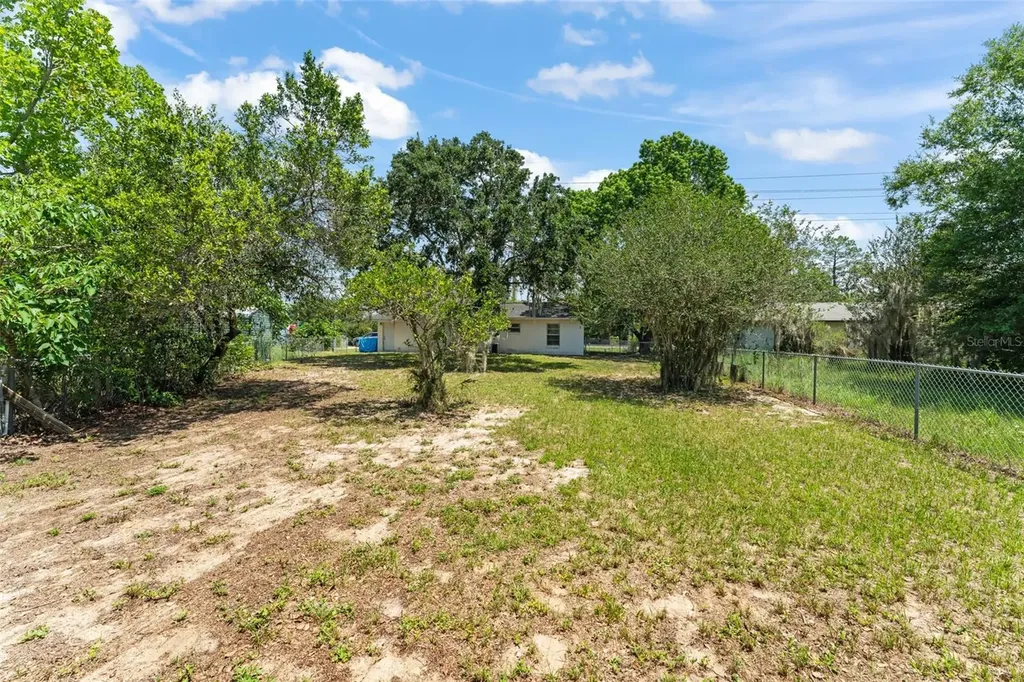 2710 W County Road 44 Eustis FL 32726