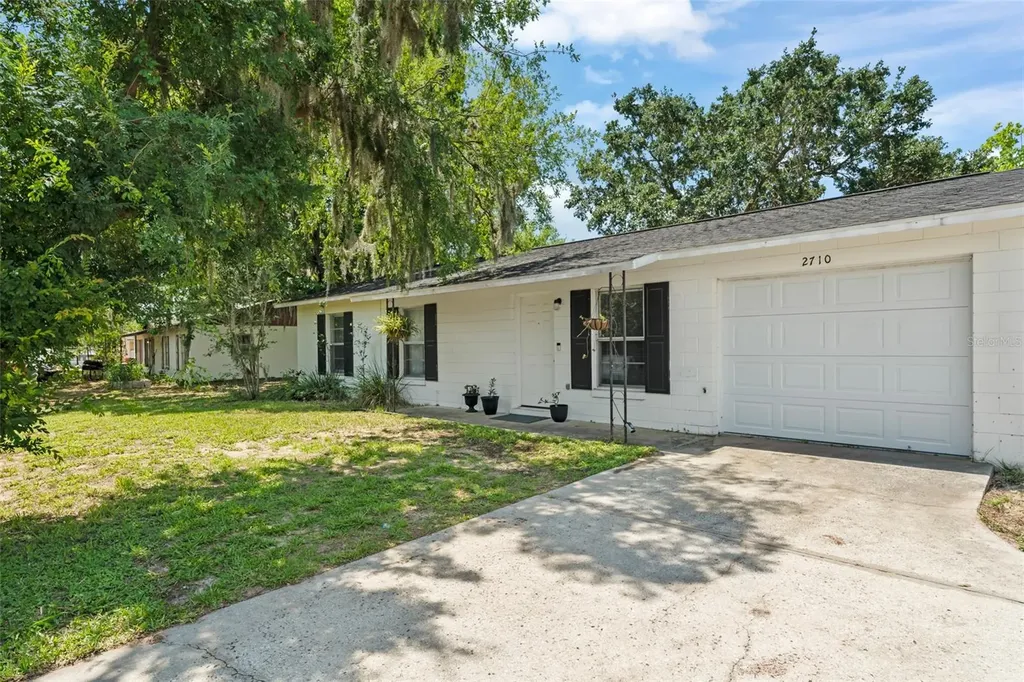 2710 W County Road 44 Eustis FL 32726