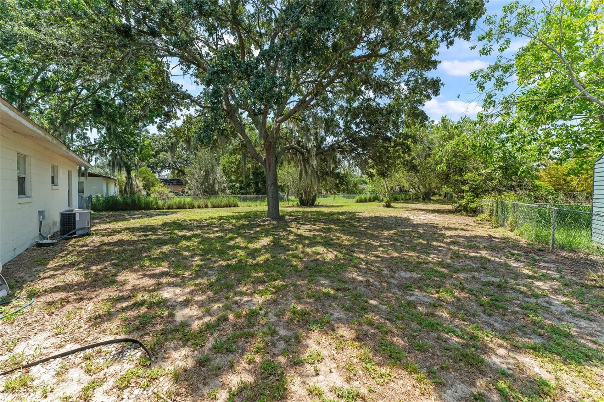 2710 W County Road 44 Eustis FL 32726