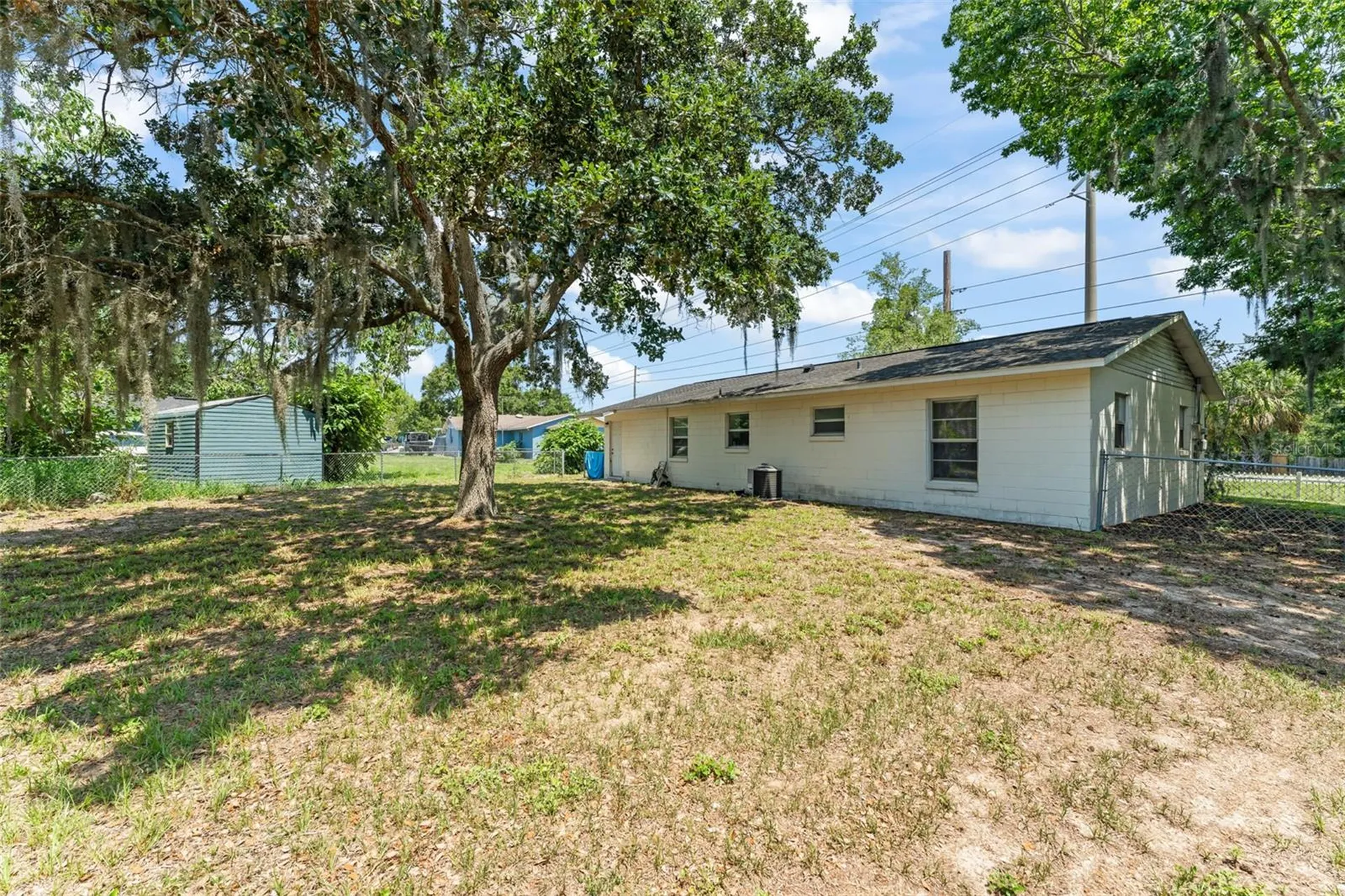 2710 W County Road 44 Eustis FL 32726