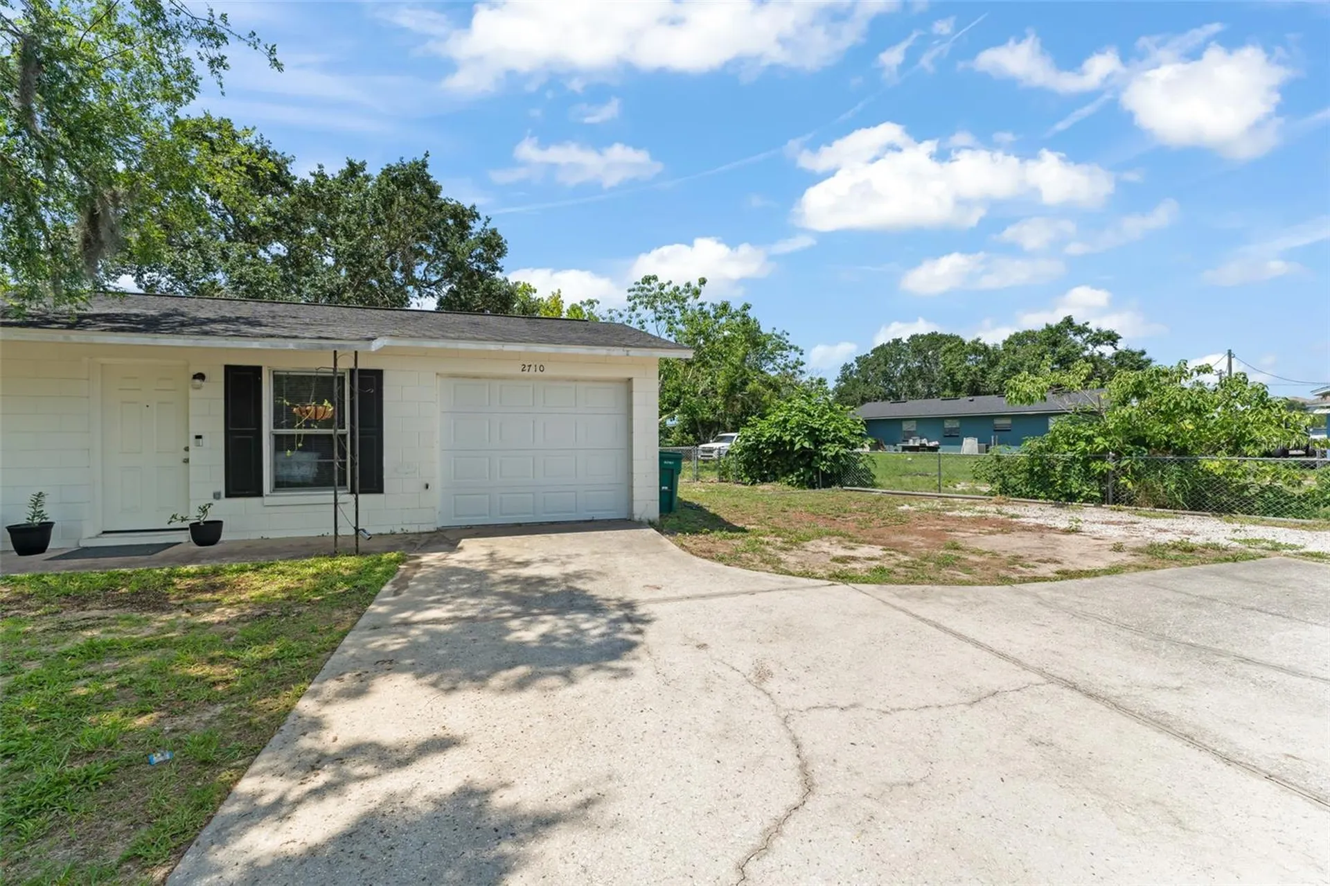 2710 W County Road 44 Eustis FL 32726