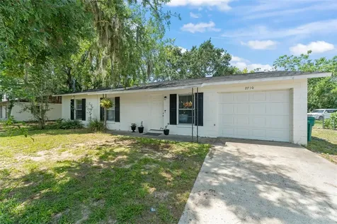 2710 W County Road 44 Eustis FL 32726