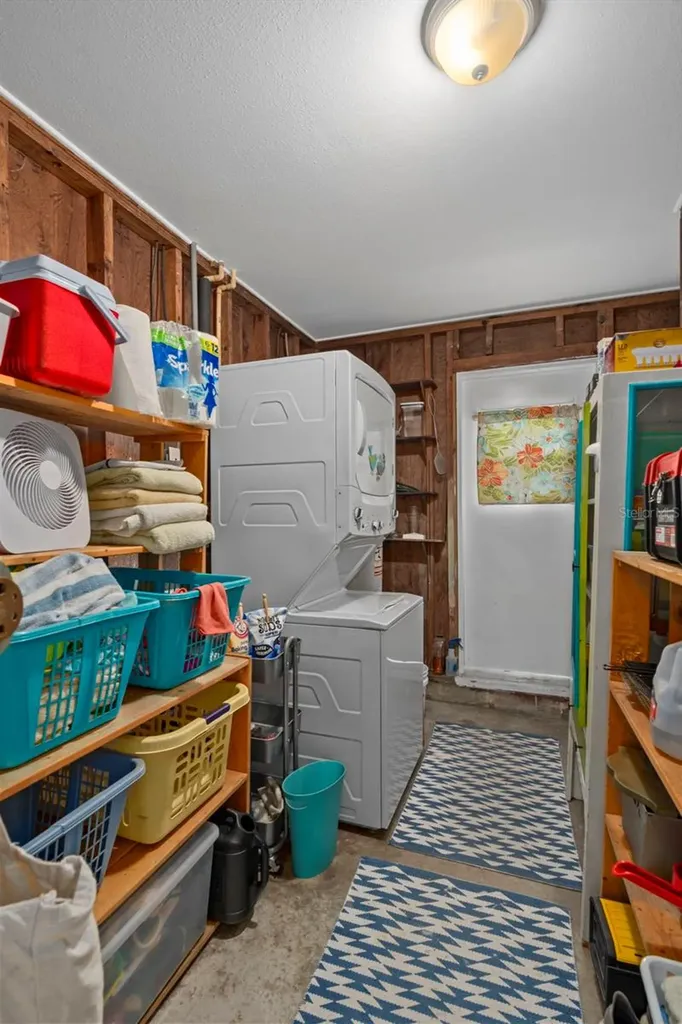 818 Wilkie Street Dunedin FL 34698