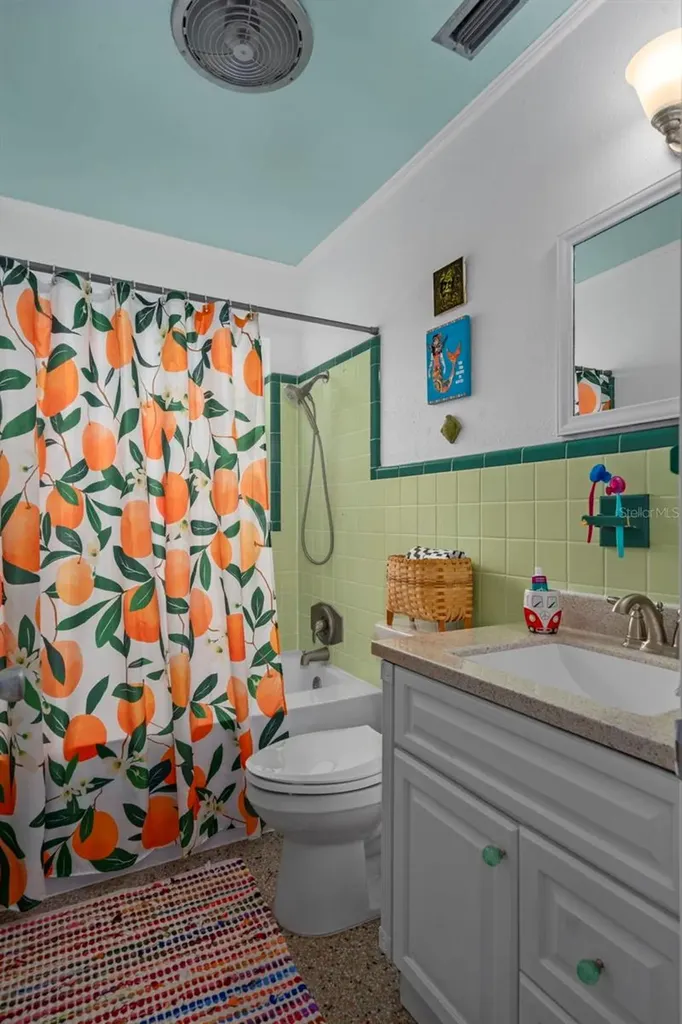 818 Wilkie Street Dunedin FL 34698