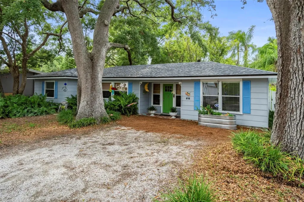 818 Wilkie Street Dunedin FL 34698
