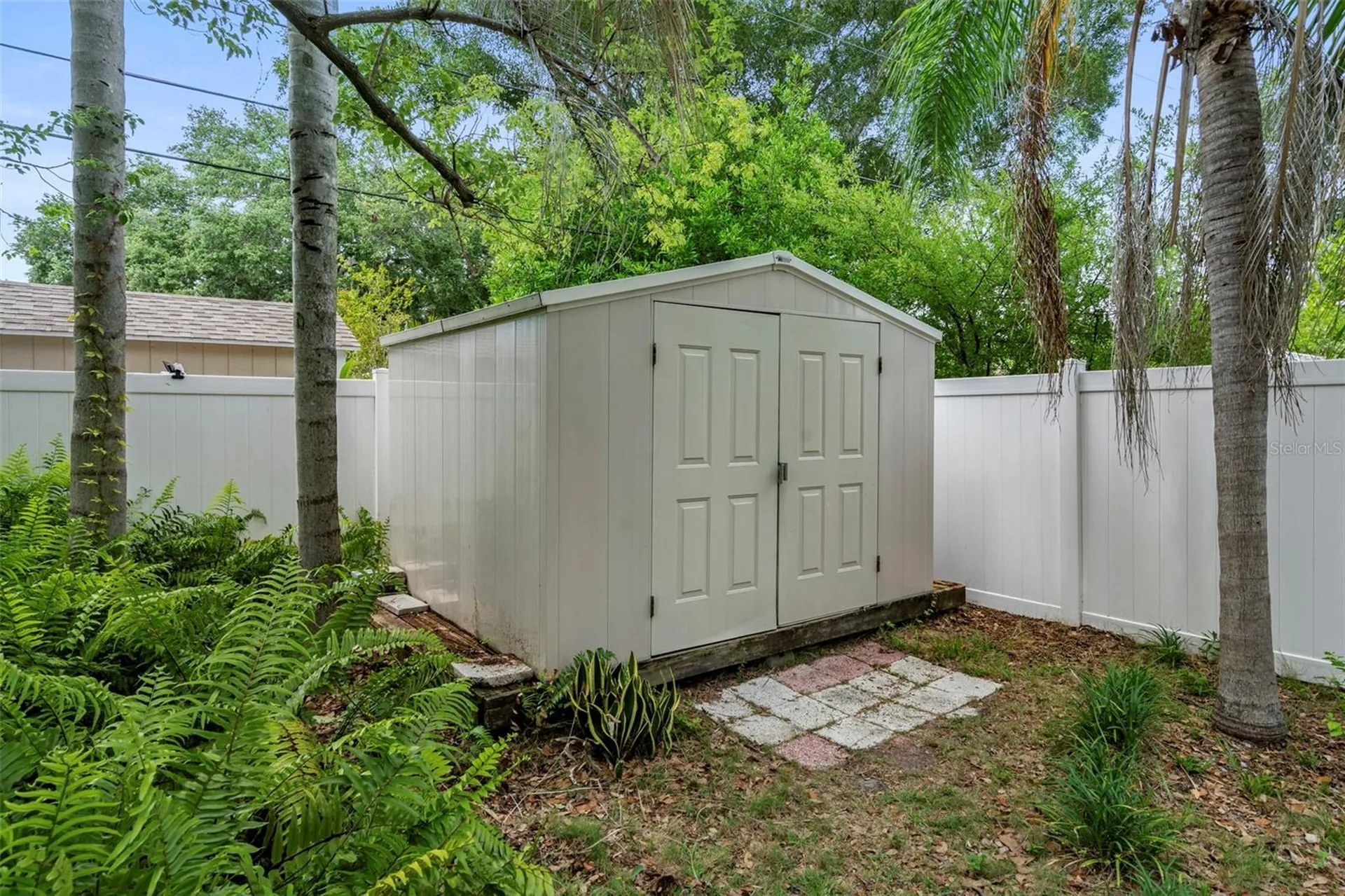818 Wilkie Street Dunedin FL 34698