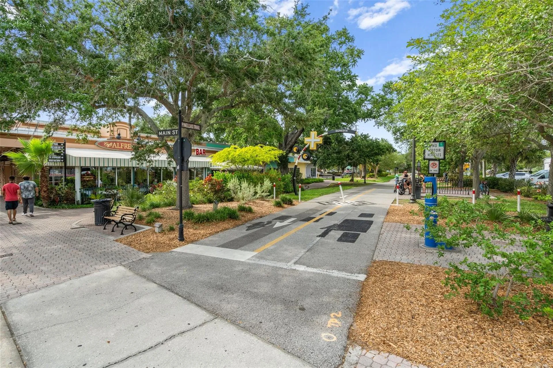 818 Wilkie Street Dunedin FL 34698